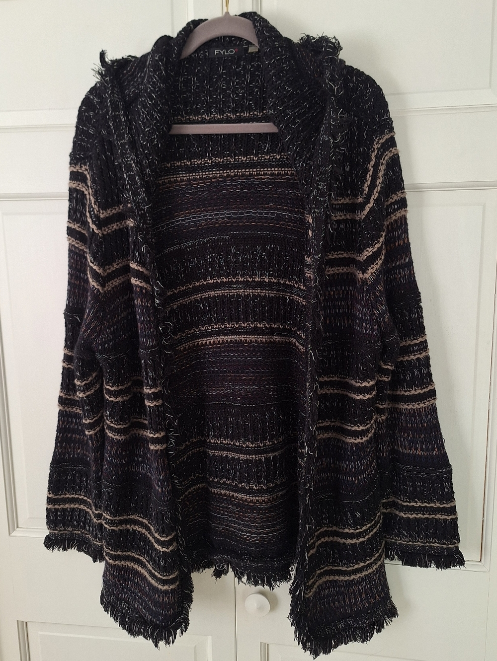 FYLO soft hooded sweater cardigan with fringed hems